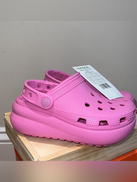 CROCS Other - Toddler CROCS platform